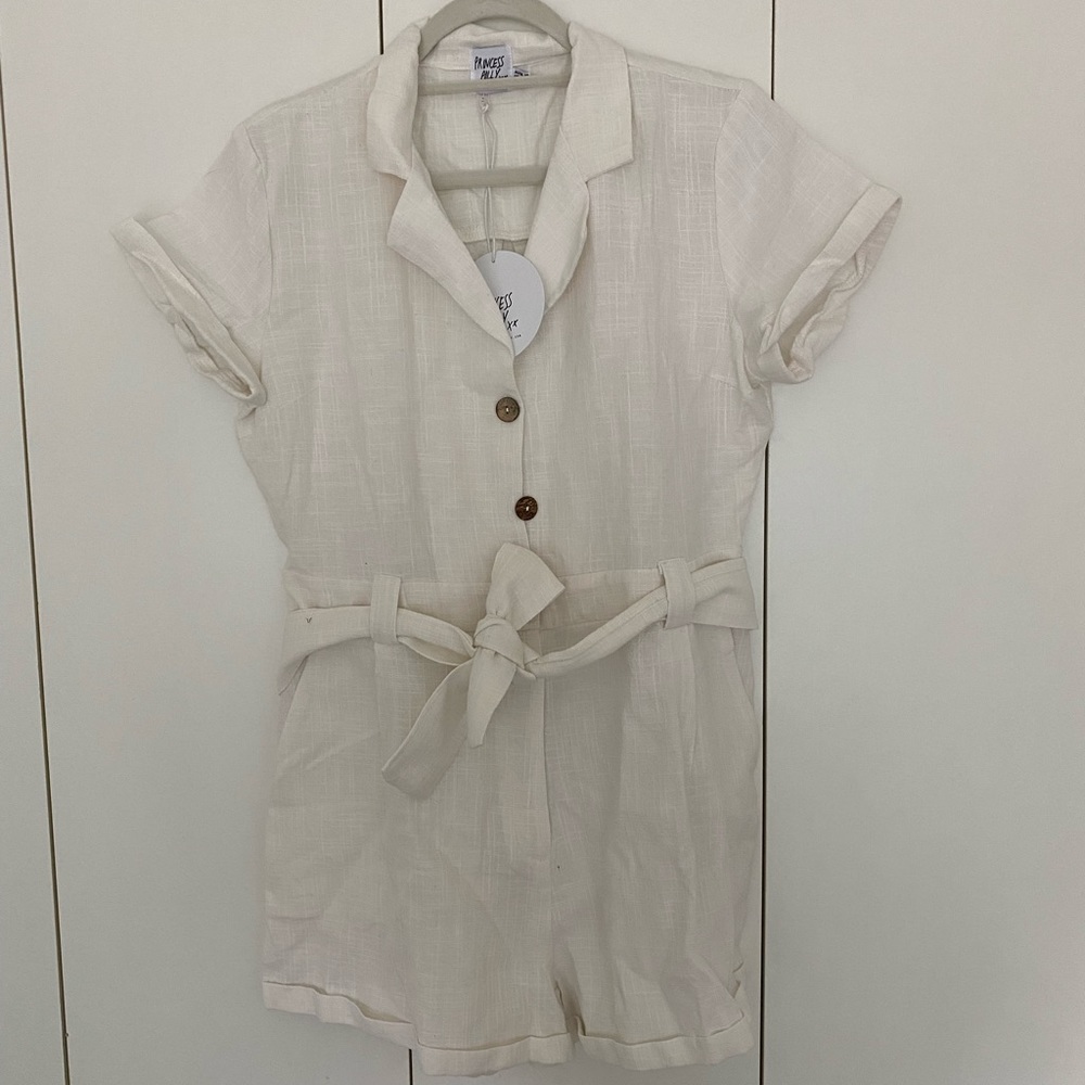 Princess Polly linen romper with waist tie. New with tags.